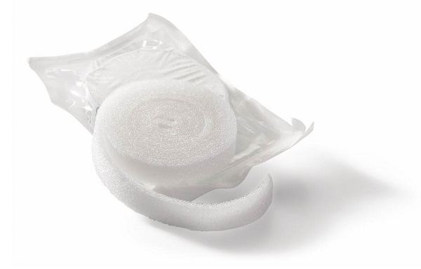 LIGASANO MEDICAZIONE IN POLIURETANO ROTOLO 100X1,5X0,4CM 7 PEZZI - Pharmaleader